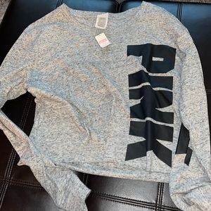 NWT VS Pink Long sleeve crop MD